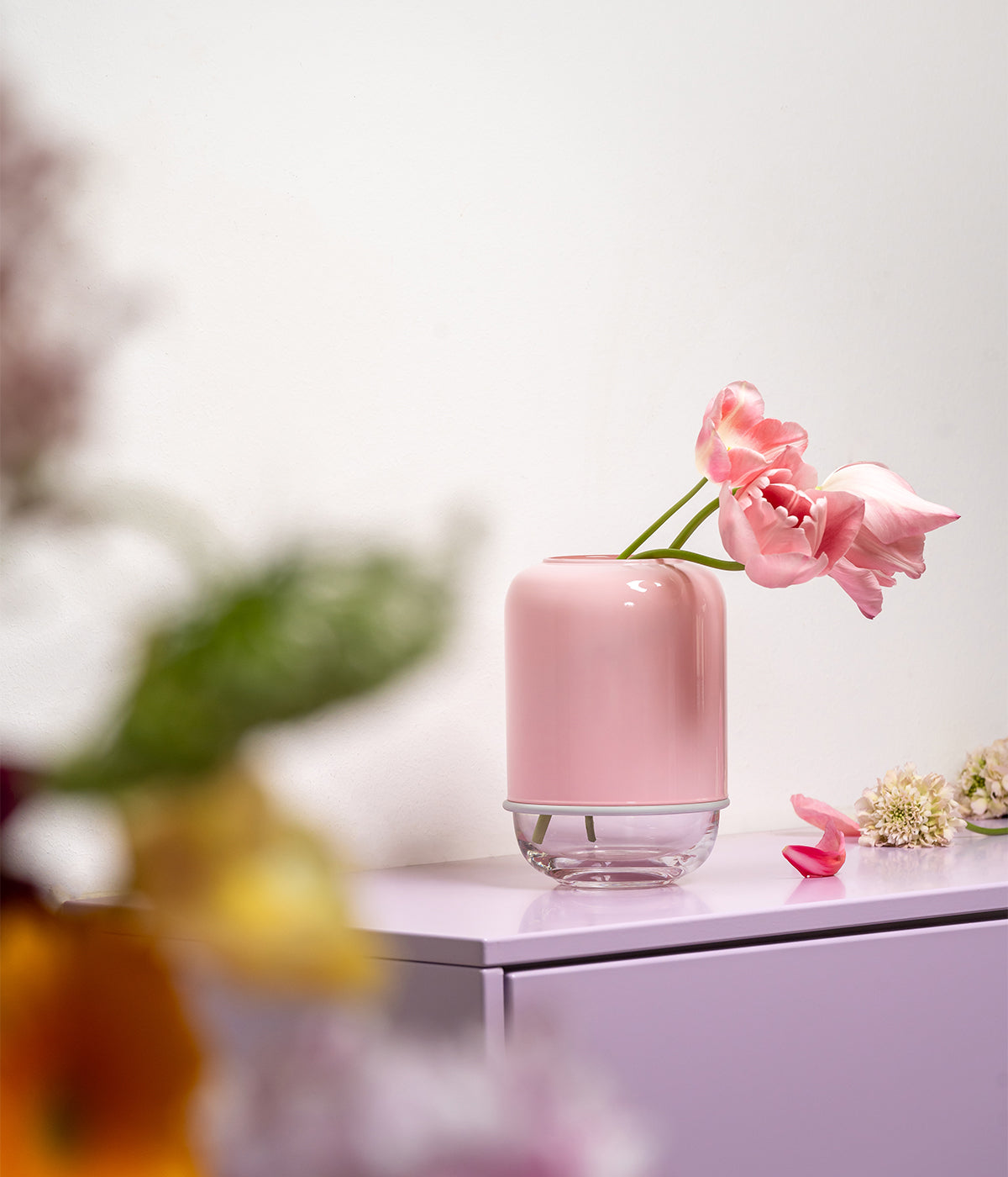 Capsule vase pink/clear
