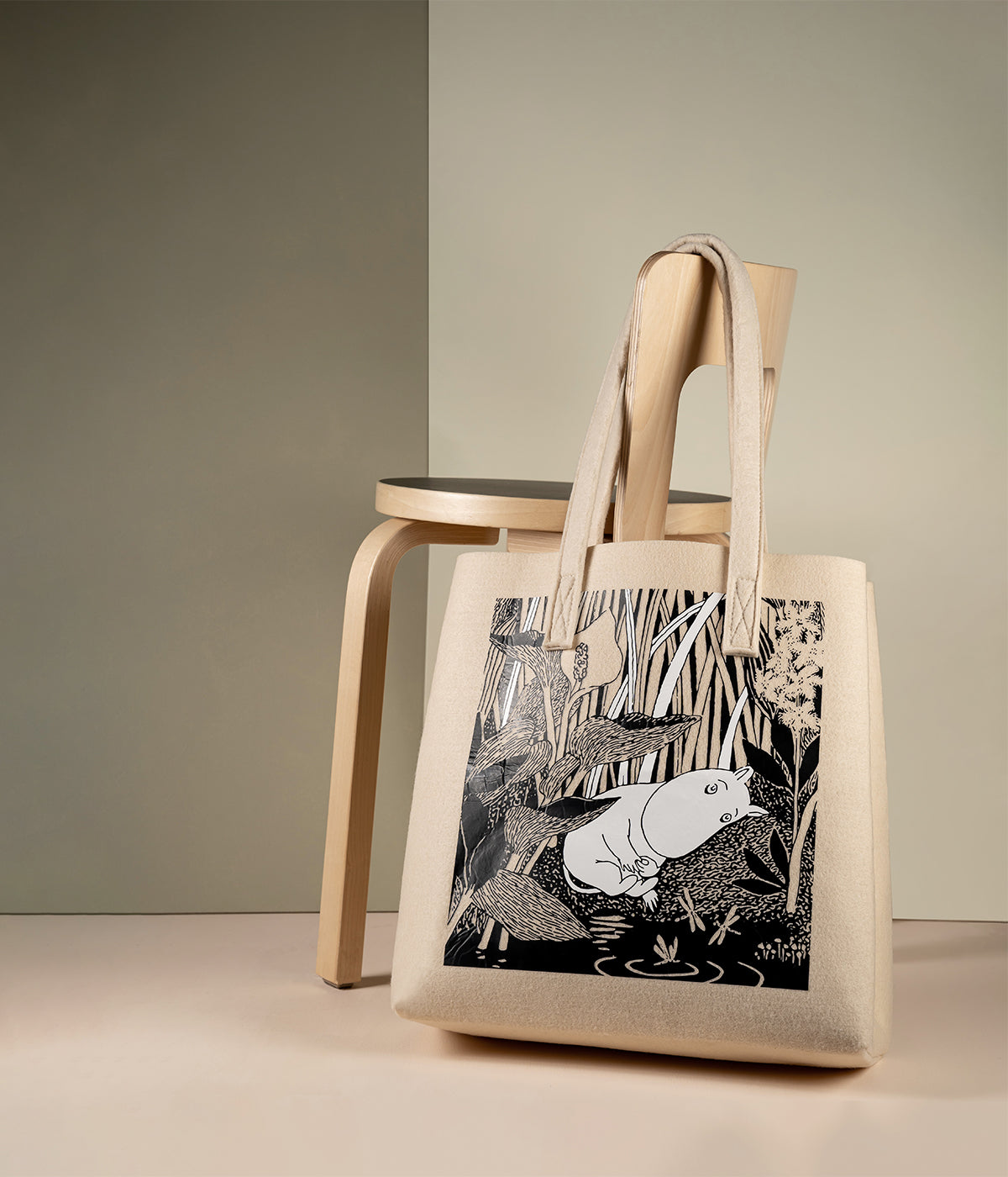 Moomin tote bag The Pond 40 x 40 cm