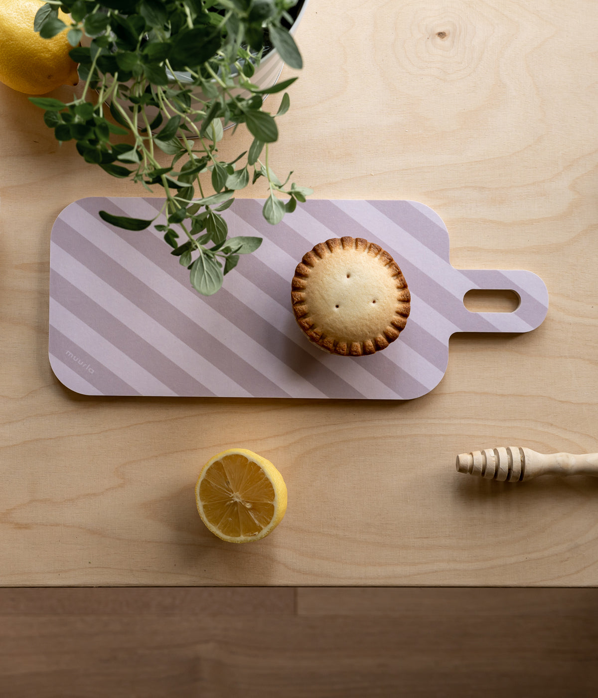 Ruudut & Raidat Chop & Serve -leikkuu-/tarjoilulauta meripihka/harmaa 13x33cm