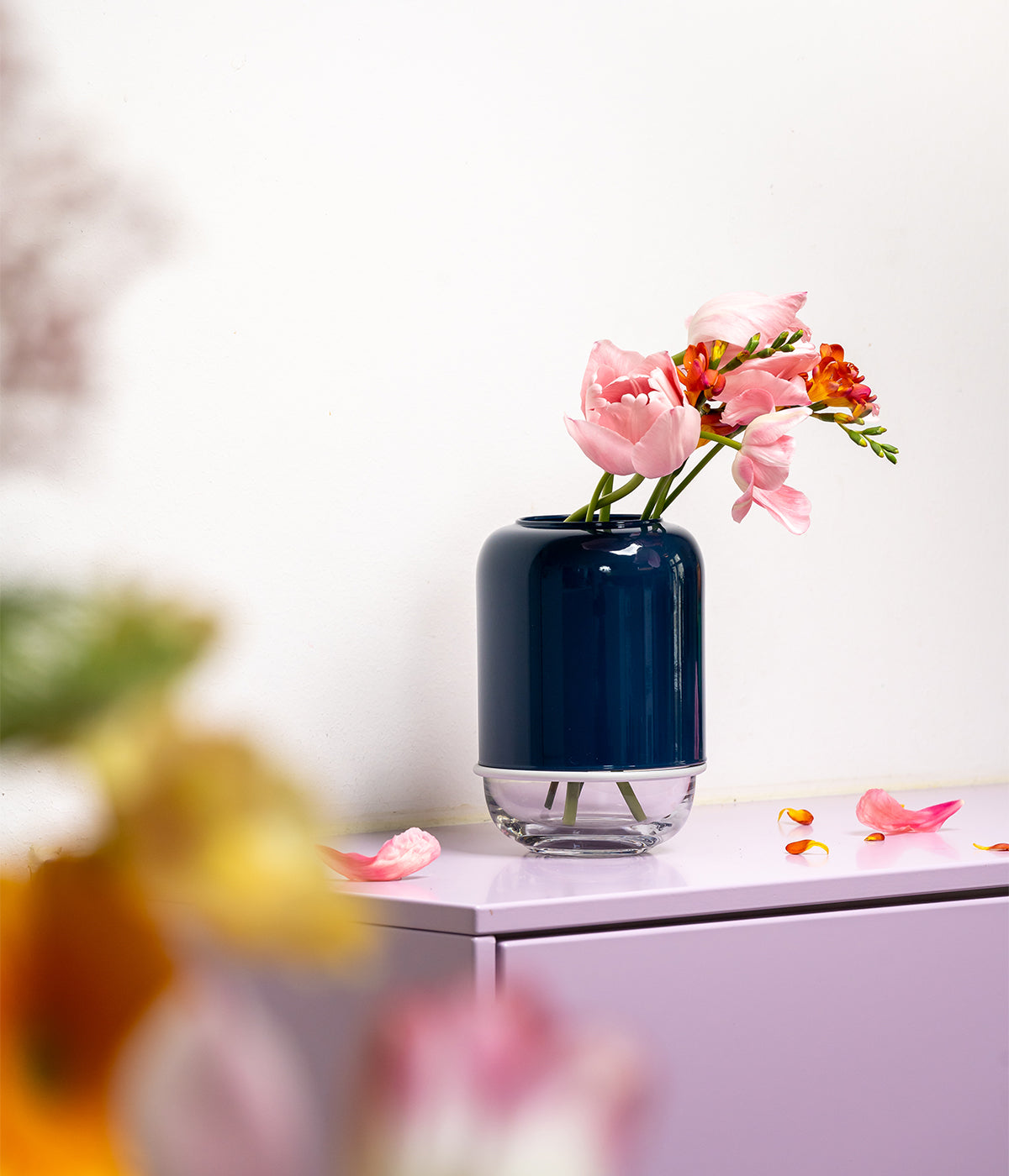 Capsule vase blue/clear