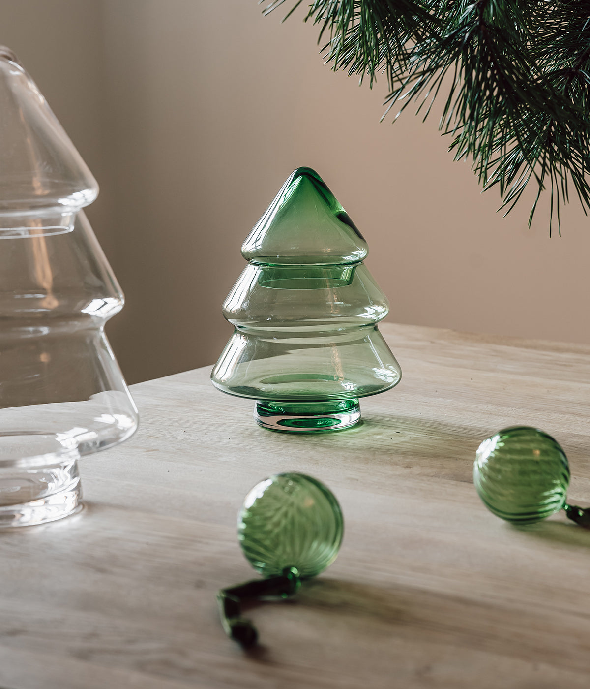 Glass Tree jar green 20 cm