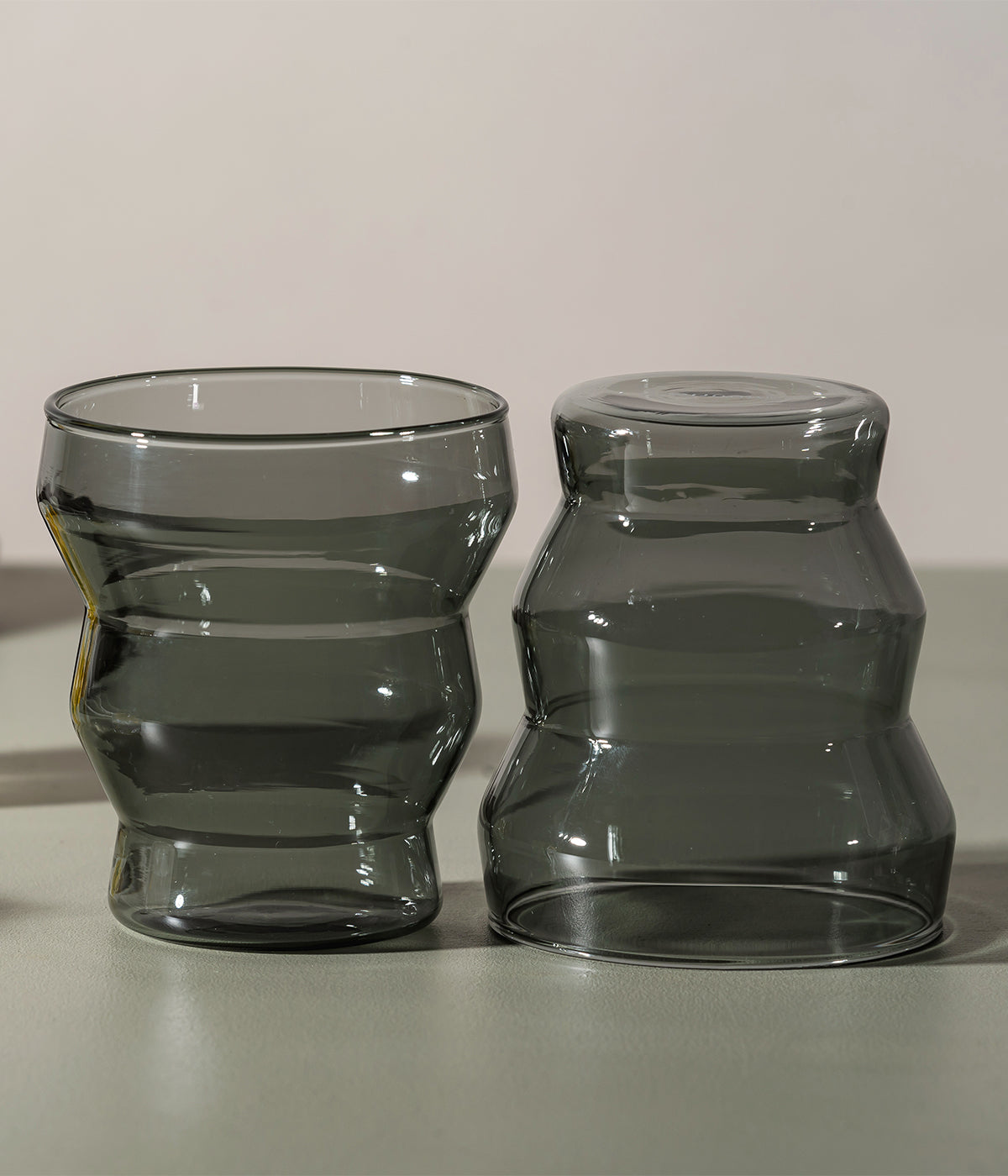 Waves drinking glass 3 dl