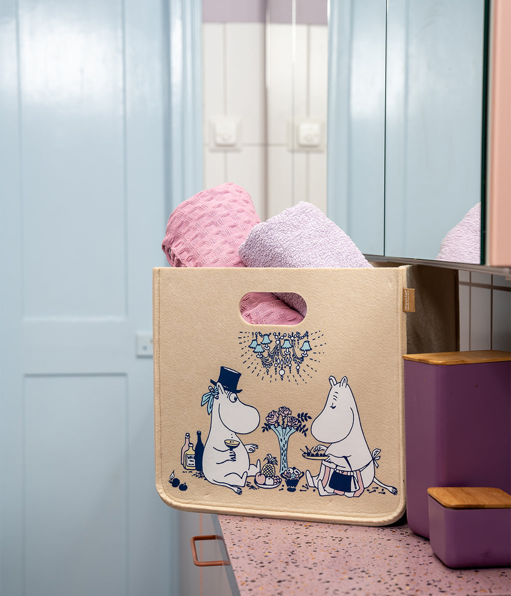 Moomin storage basket Date night M