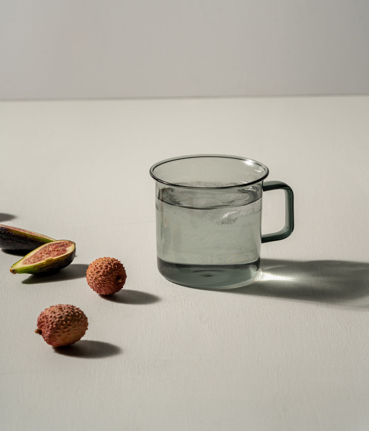 Glass mug grey 3,5 dl