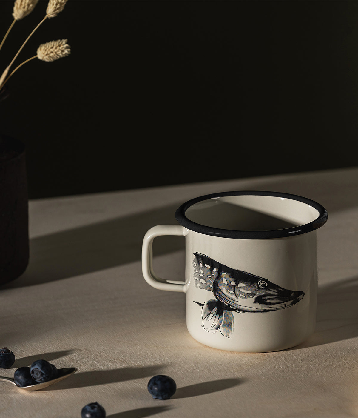 Teemu Järvi enamel mug Pike & Trout 5,5 dl
